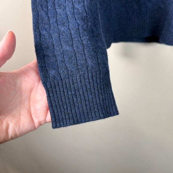 Tweeds 100% Cashmere Blue V-Neck Sweater XL Capsule - Picture 5 of 5